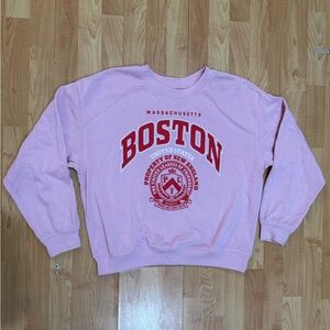 H&M Divided Boston Massachusetts Pink Sweatshirt pullover